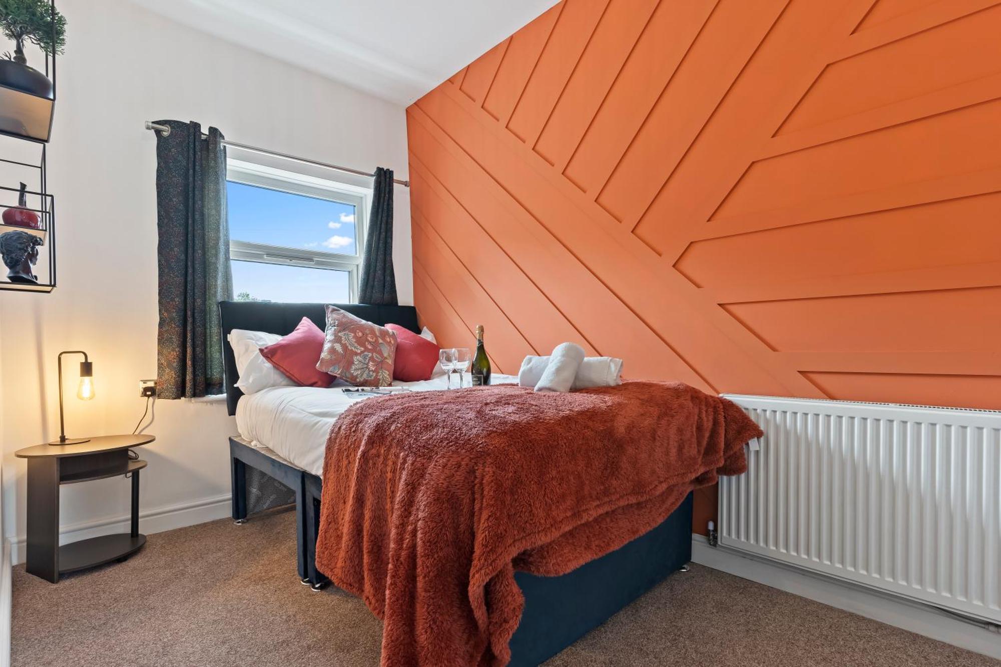 4 Bedroom, 2 Bath In Newcastle Town Centre Exterior foto